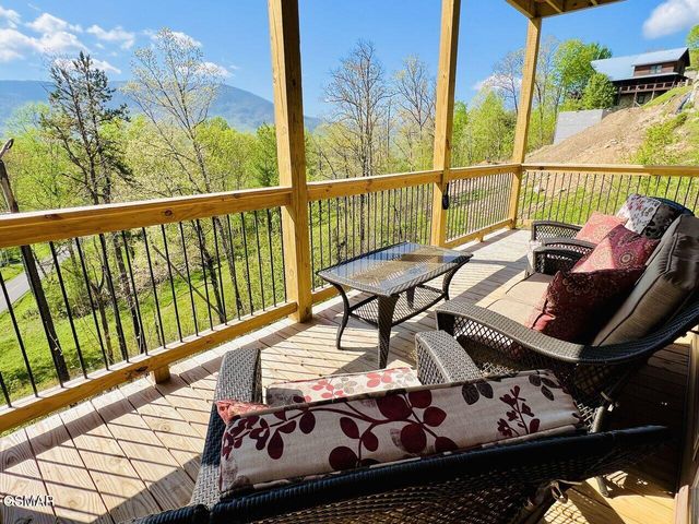 3550 Mountain Tyme Way, Sevierville, TN 37862