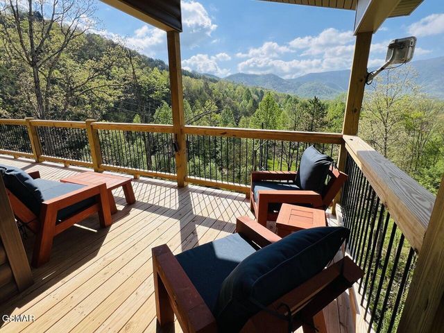 3550 Mountain Tyme Way, Sevierville, TN 37862