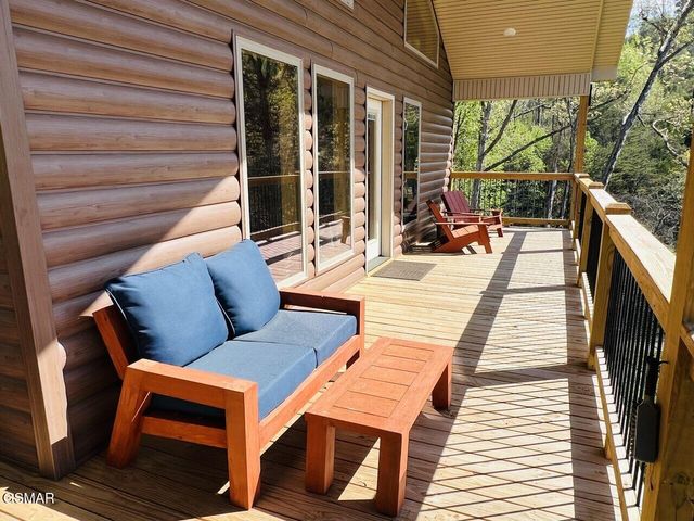 3550 Mountain Tyme Way, Sevierville, TN 37862