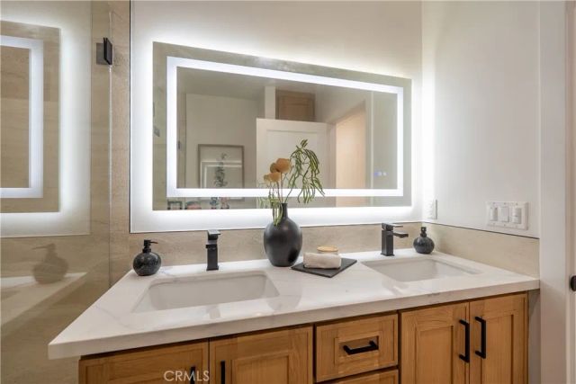 1719 Landis, Burbank, CA 91504