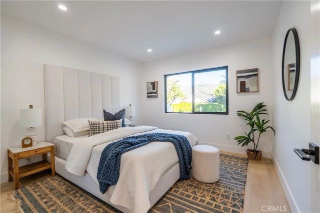 1719 Landis, Burbank, CA 91504