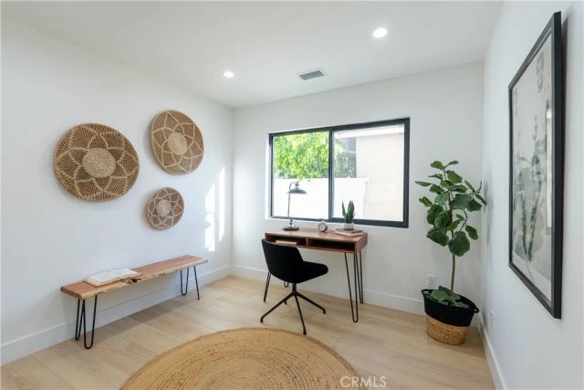 1719 Landis, Burbank, CA 91504