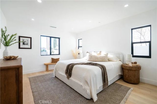 1719 Landis, Burbank, CA 91504