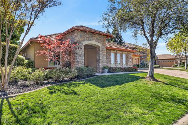 421 Fuente Pl, Lincoln, CA 95648