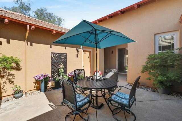 421 Fuente Pl, Lincoln, CA 95648