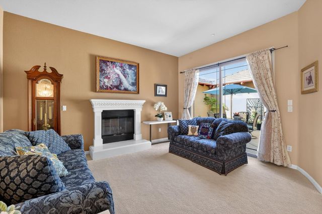 421 Fuente Pl, Lincoln, CA 95648