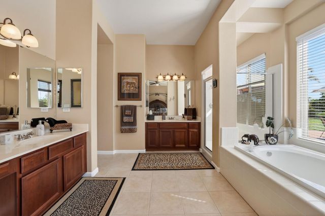 421 Fuente Pl, Lincoln, CA 95648