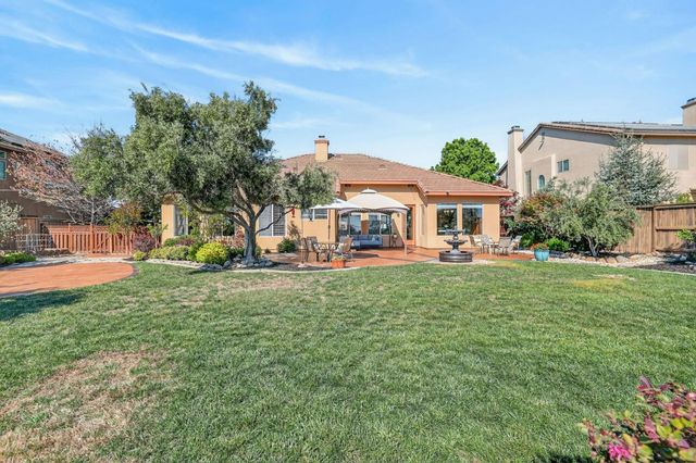 421 Fuente Pl, Lincoln, CA 95648