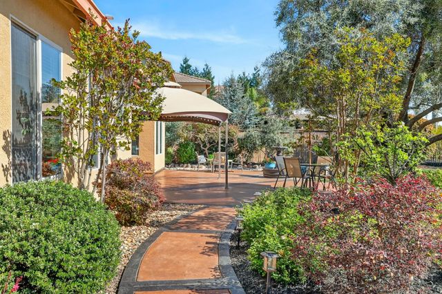 421 Fuente Pl, Lincoln, CA 95648