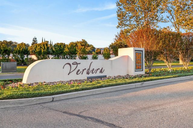 421 Fuente Pl, Lincoln, CA 95648