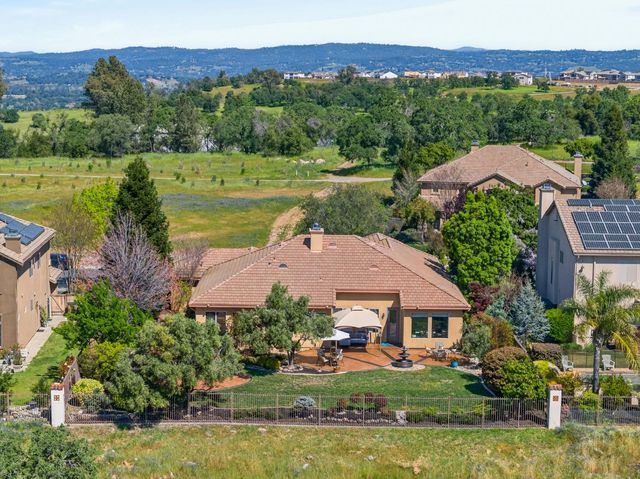 421 Fuente Pl, Lincoln, CA 95648