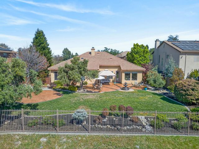 421 Fuente Pl, Lincoln, CA 95648