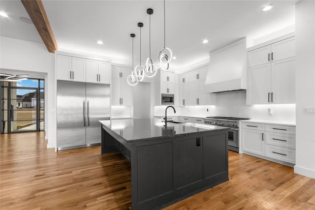 4090 Wincrest Drive, Rockwall, TX 75032