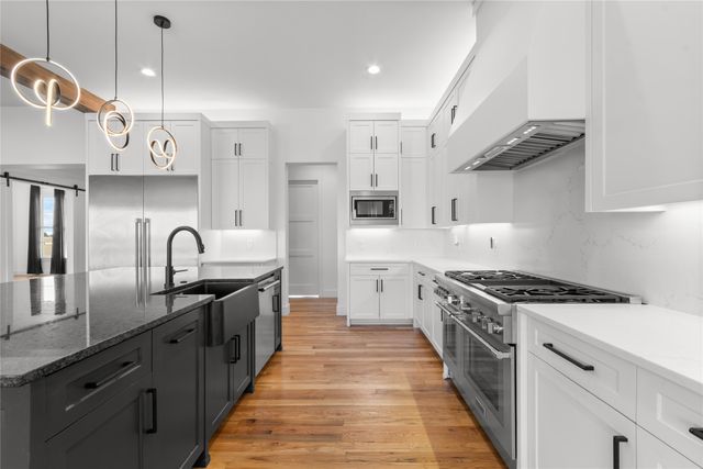 4090 Wincrest Drive, Rockwall, TX 75032