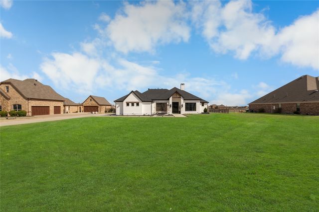 4090 Wincrest Drive, Rockwall, TX 75032