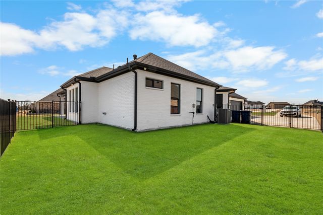 4090 Wincrest Drive, Rockwall, TX 75032