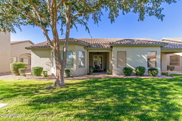 23821 S HARMONY Way, Sun Lakes, AZ 85248