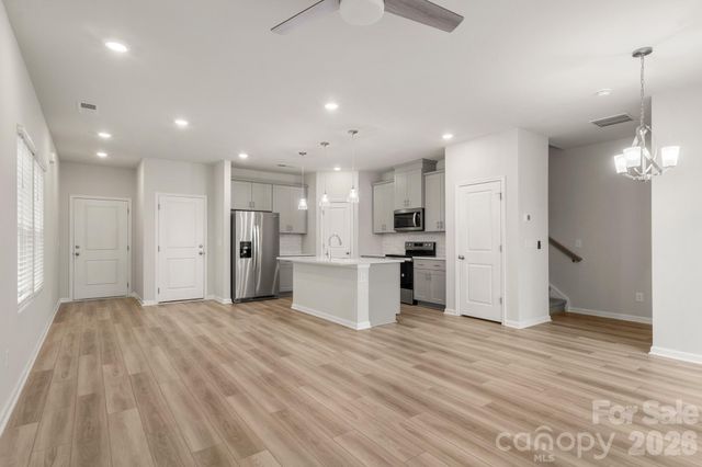 3750 County Down Avenue, Kannapolis, NC 28081