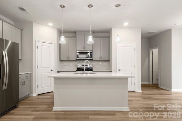 3750 County Down Avenue, Kannapolis, NC 28081