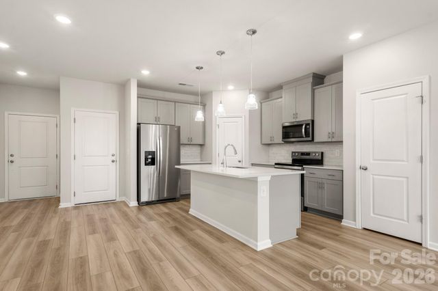 3750 County Down Avenue, Kannapolis, NC 28081