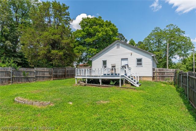 217 Fayetteville Street, Van Buren, AR 72956
