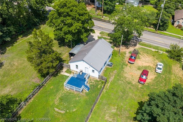 217 Fayetteville Street, Van Buren, AR 72956