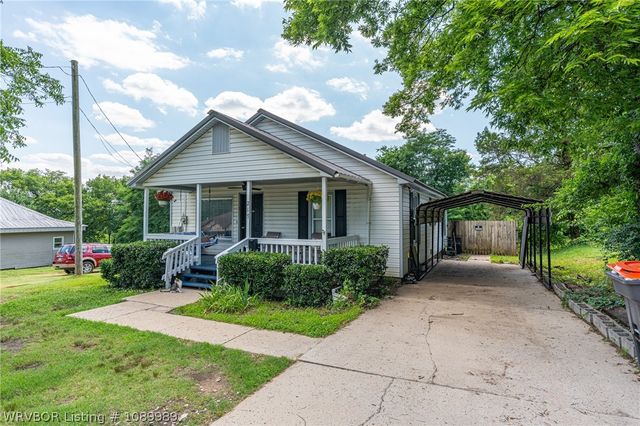 217 Fayetteville Street, Van Buren, AR 72956