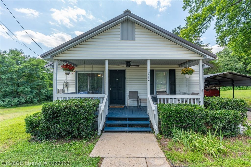217 Fayetteville Street, Van Buren, AR 72956
