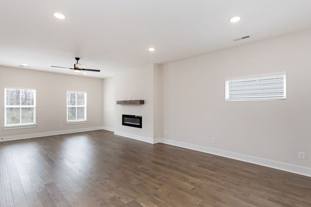 323 Jasmine Park, Hermitage, TN 37076