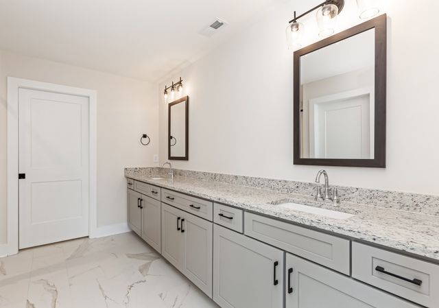 323 Jasmine Park, Hermitage, TN 37076