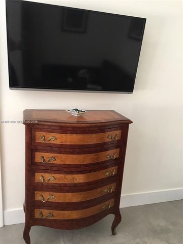 119 Menores Ave 8A, Coral Gables, FL 33134