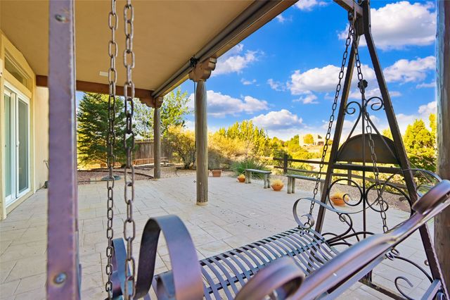 6821 Sunset Circle, Santa Fe, NM 87507