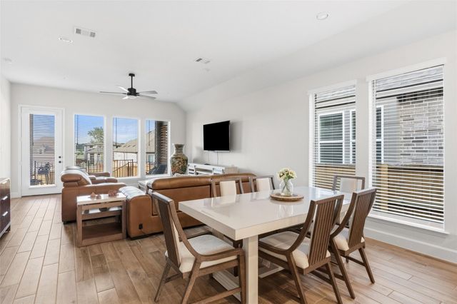 164 High Rock PASS, Kyle, TX 78640