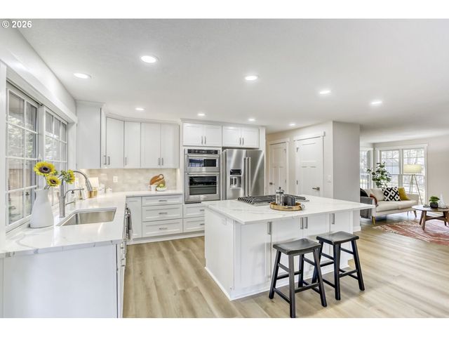 15420 Nw PERIMETER Dr, Beaverton, OR 97006