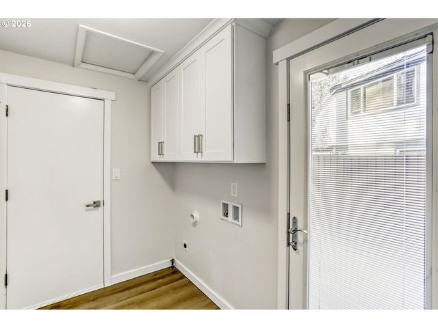 15420 Nw PERIMETER Dr, Beaverton, OR 97006