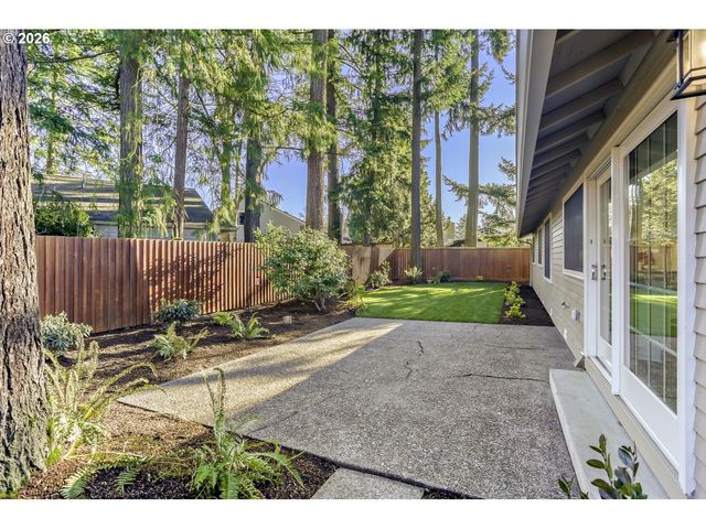 15420 Nw PERIMETER Dr, Beaverton, OR 97006