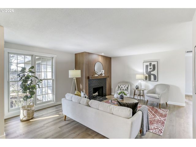 15420 Nw PERIMETER Dr, Beaverton, OR 97006