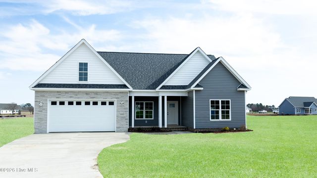 2753 Whitaker Glen Drive, Farmville, NC 27828