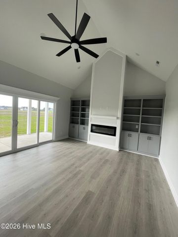 2753 Whitaker Glen Drive, Farmville, NC 27828