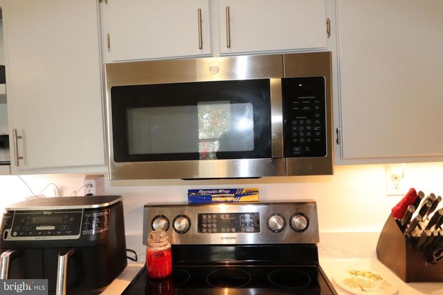 214-B WASHINGTON AVE, La Plata, MD 20646