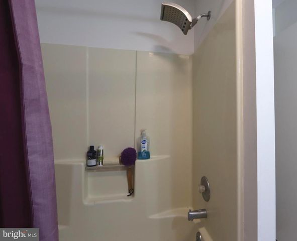 214-B WASHINGTON AVE, La Plata, MD 20646