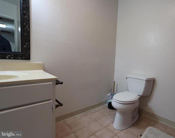 214-B WASHINGTON AVE, La Plata, MD 20646