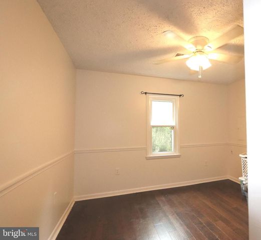 214-B WASHINGTON AVE, La Plata, MD 20646