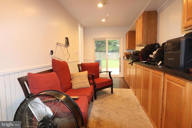 214-B WASHINGTON AVE, La Plata, MD 20646