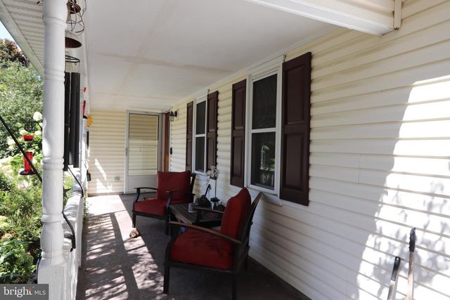 214-B WASHINGTON AVE, La Plata, MD 20646