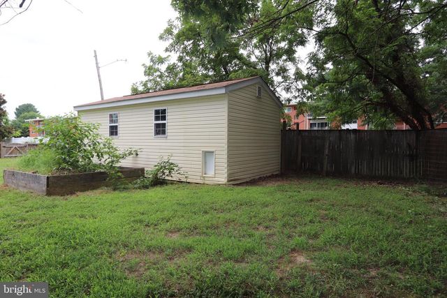 214-B WASHINGTON AVE, La Plata, MD 20646