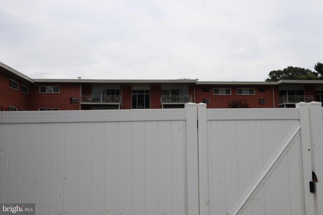 214-B WASHINGTON AVE, La Plata, MD 20646