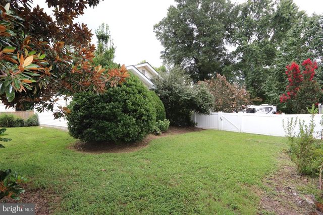 214-B WASHINGTON AVE, La Plata, MD 20646