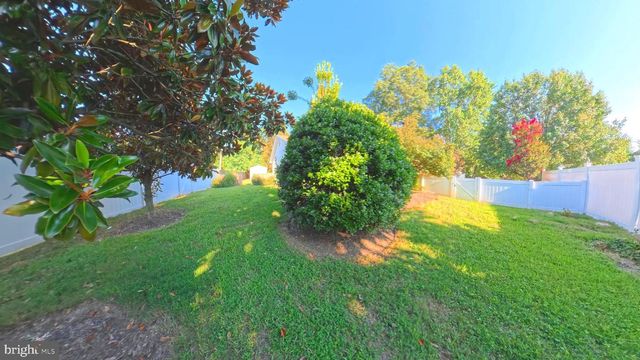 214-B WASHINGTON AVE, La Plata, MD 20646