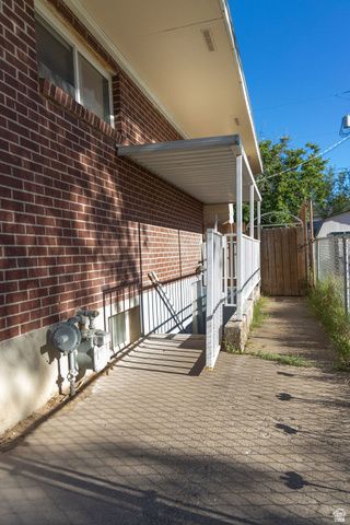 2105 W 3875 S, Roy, UT 84067